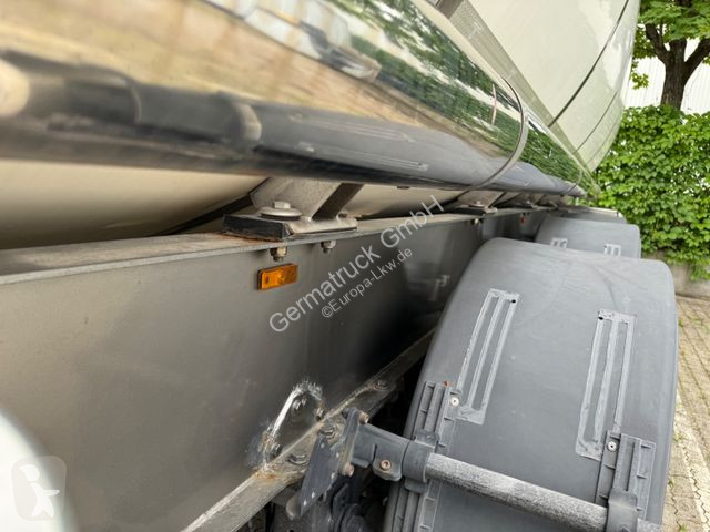 Semi reboque Menci Grapar Milchtank 34.500l...