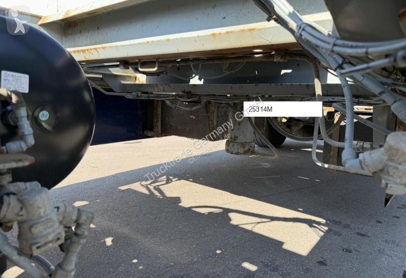مقطورة Jung 733 KCA 18 HV