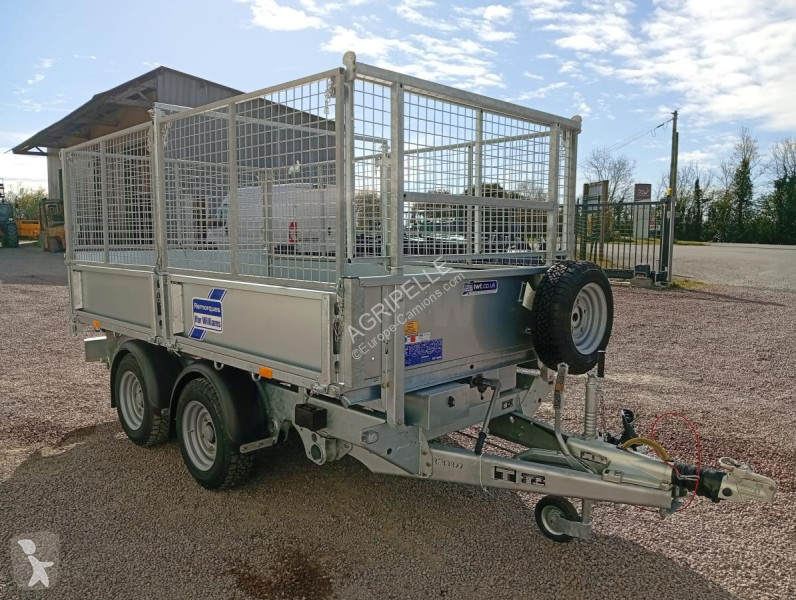 مقطورة Ifor Williams  TT3017
