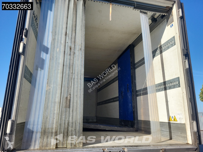 Прицеп Schmitz Cargobull SCB*D2 2 axles Tail gate