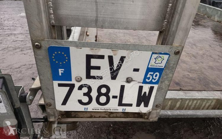 Přívěs Hubière remorque porte engin