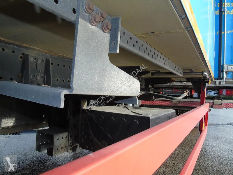 مقطورة Schmitz Cargobull 2 AXLE + CARRIER +...