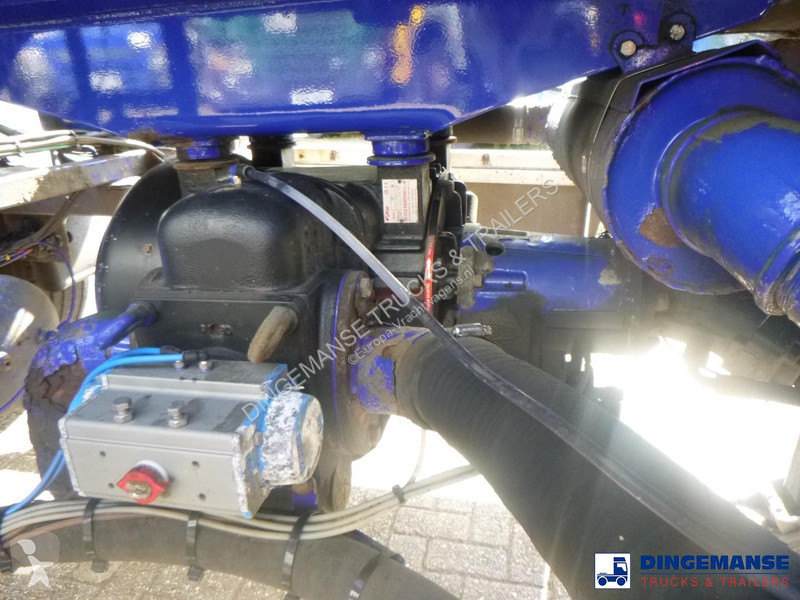 مقطورة  Vacuum tank inox 29.5 m3 / 1 comp