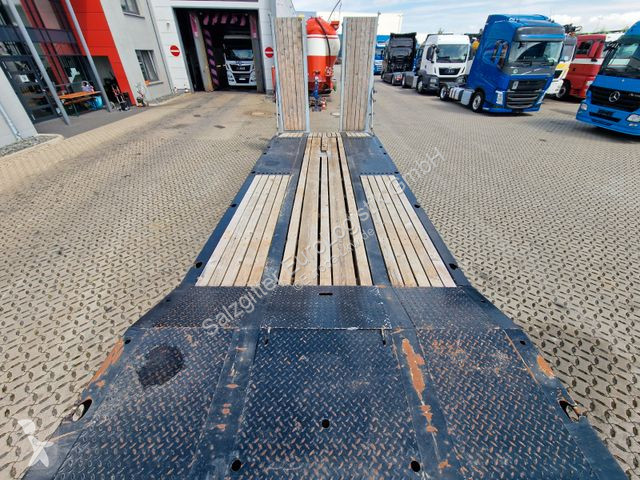 Släp Fliegl DTS 300 / Rampen