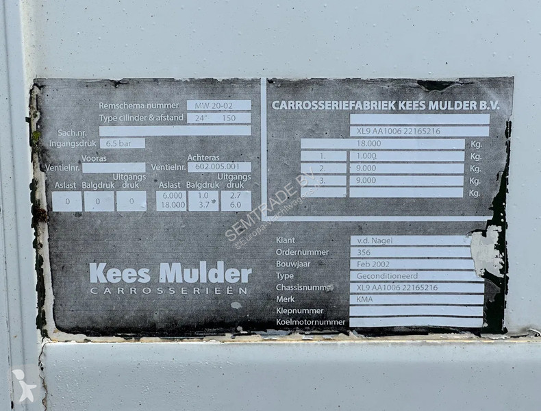 Reboque  2 AXLE        KEES MULDER ISOLATED BOX...