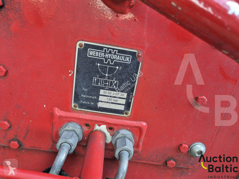 مقطورة  Equipment MVT 2000