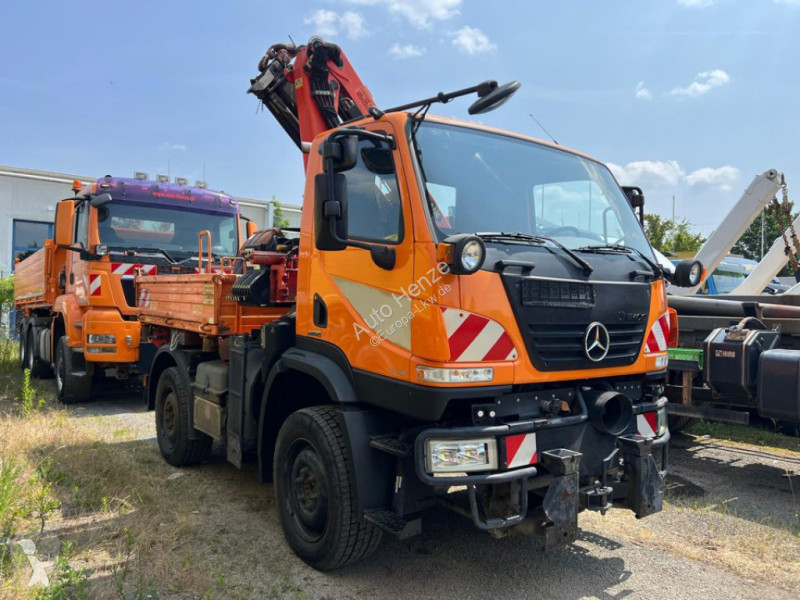 Remorque Mercedes Unimog U20 2-Achs...