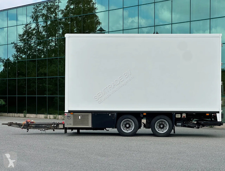 Reboque  2 AXLE        KEES MULDER ISOLATED BOX...