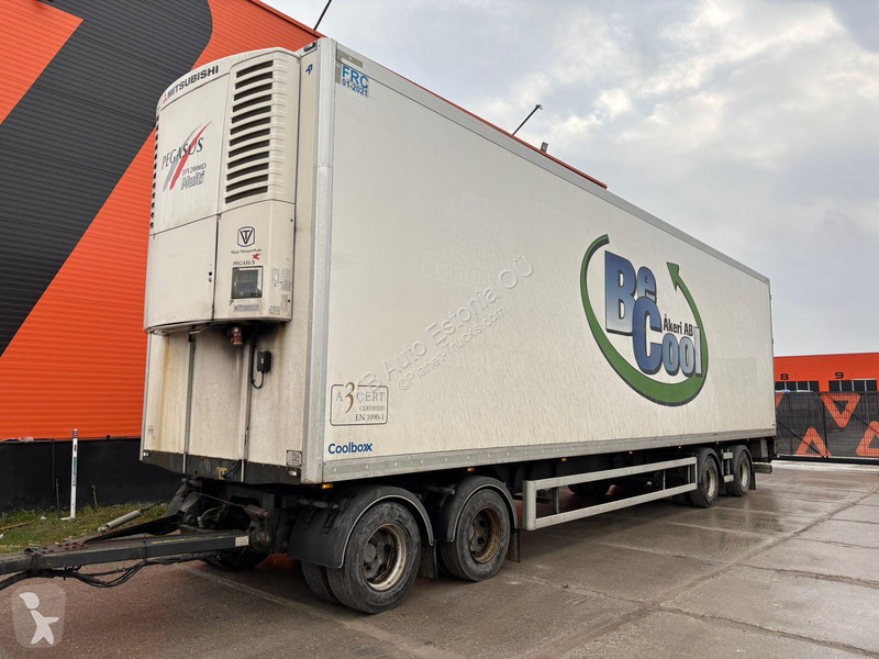 مقطورة  WH4-38-125CFM SAF AXLES