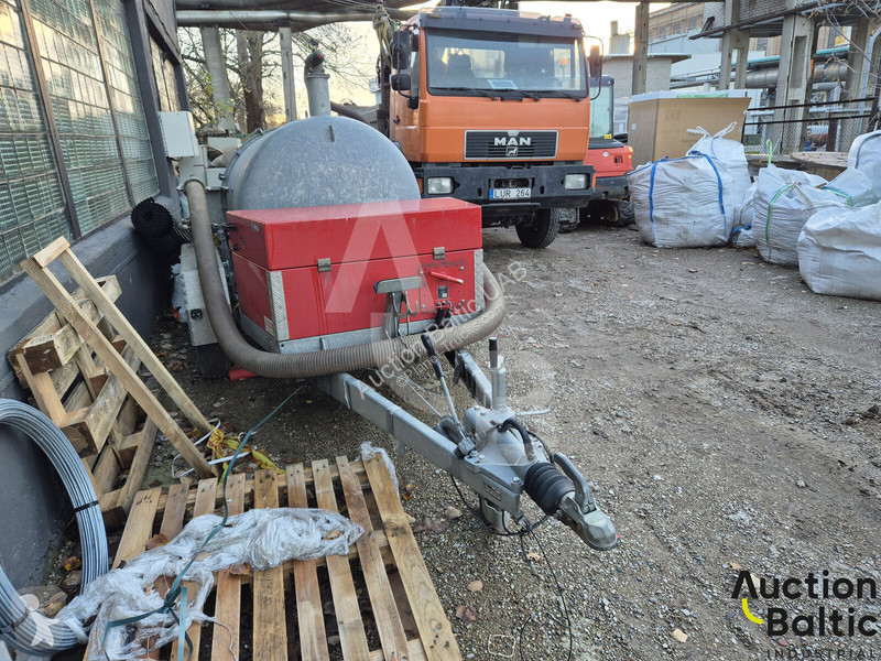 مقطورة  Equipment MVT 2000