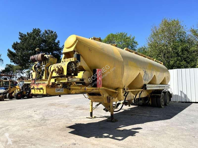 Semirimorchio Fruehauf  A CHAUX 2 ESSIEUX