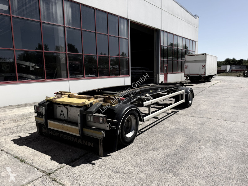 مقطورة Hüffermann HSA  2 Achs Schlitten-...