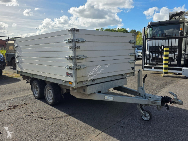 Saris k3 trailer