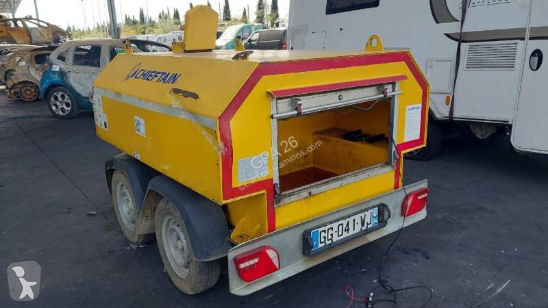 Chieftain TC960 trailer