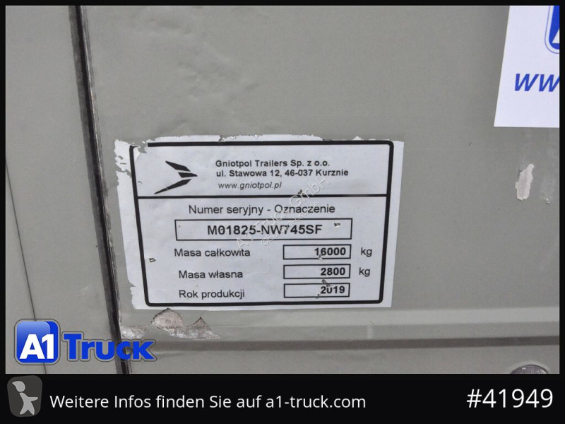 7,45, Möbelkoffer, Lichtband, Filzwände,...