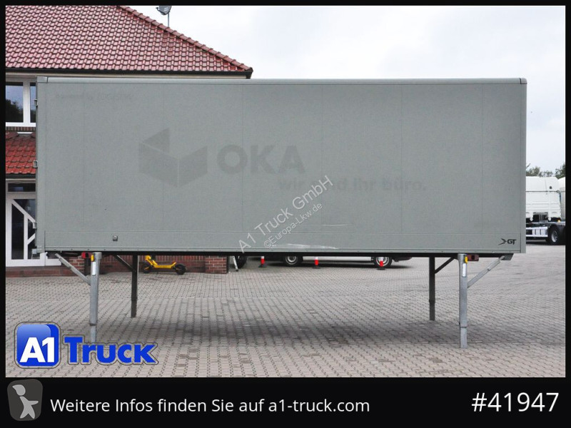 7,45, Möbelkoffer, Lichtband, Filzwände,...