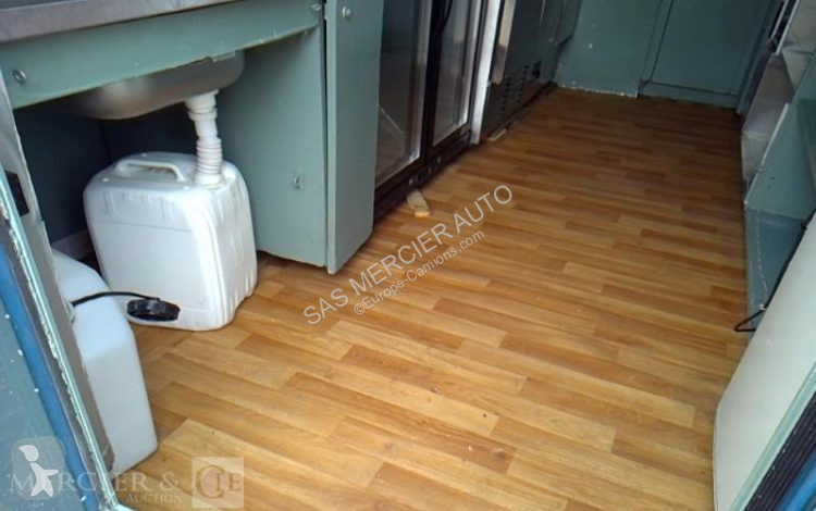 Přívěs  n/c