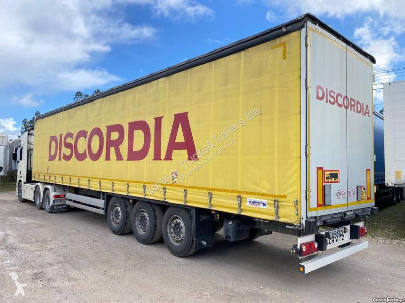 نصف مقطورة Schmitz Cargobull