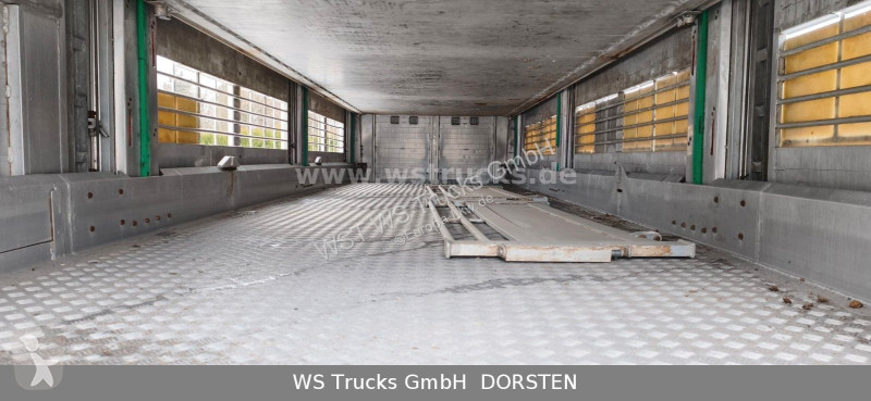 Remolque  KABA 3 Stock  Hubdach Viehanhänger