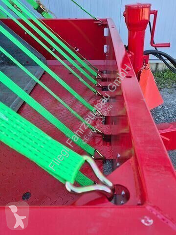 Remolque Fliegl TTS 100