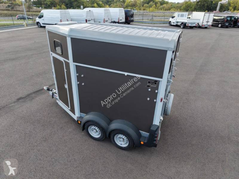 Ifor Williams HB506 trailer