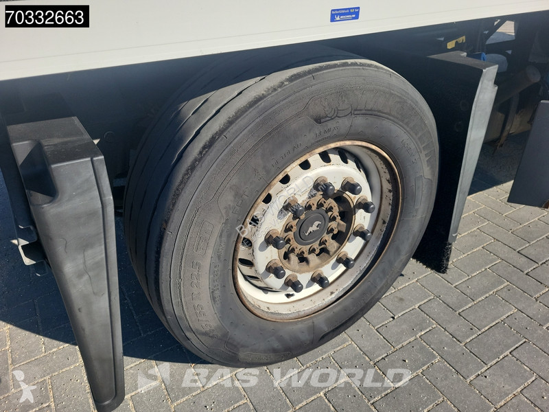 Прицеп Schmitz Cargobull SCB*D2 2 axles Tail gate