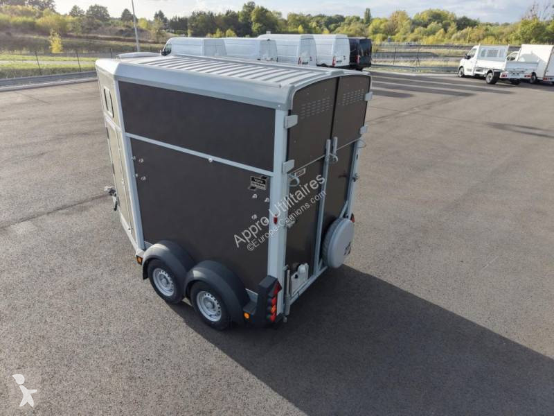 Ifor Williams HB506 trailer