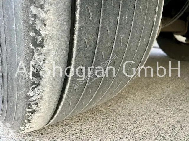 Remorque  2 x Achsen PBW / Geflügeltransport