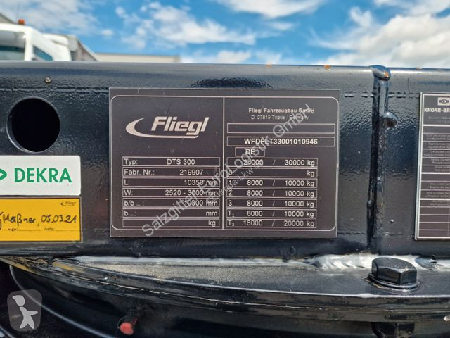 Släp Fliegl DTS 300 / Rampen