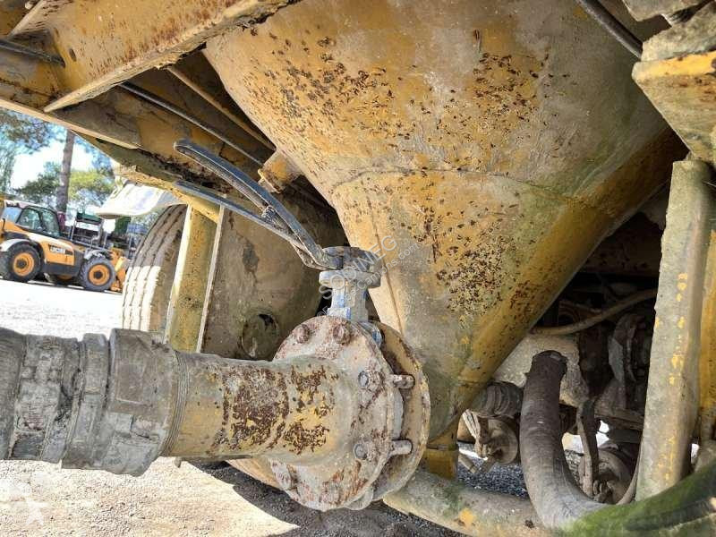 Semirimorchio Fruehauf  A CHAUX 2 ESSIEUX