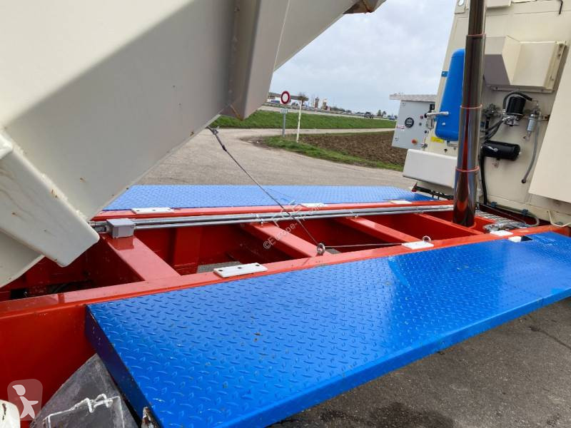 Aanhanger Univac ASPIRATEUR MOBILE UNIVAC...
