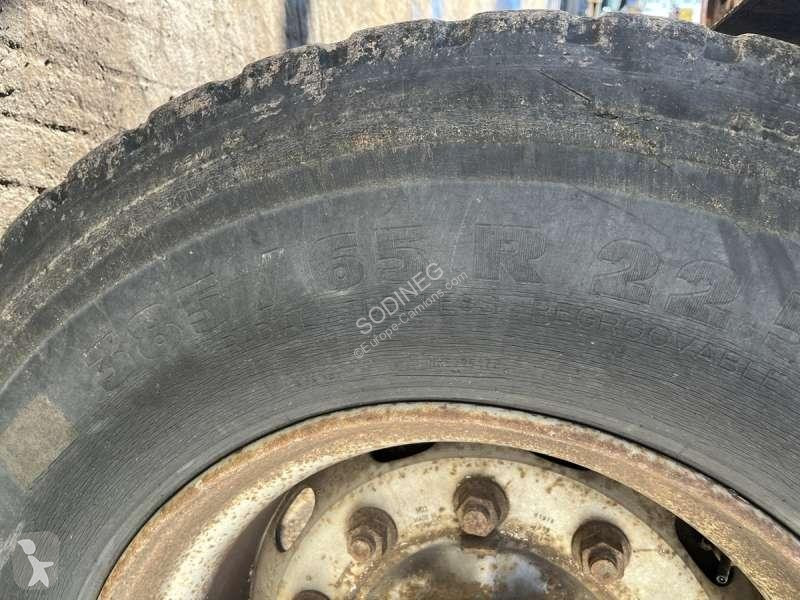 مقطورة Fruehauf  GRUMIERE 3 ESSIEUX