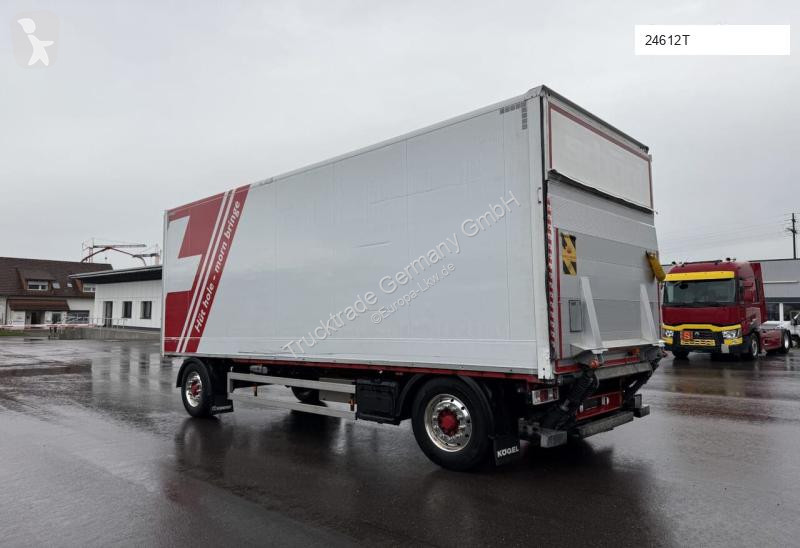 Reboque Krone AZ 18F Koffer mit HB