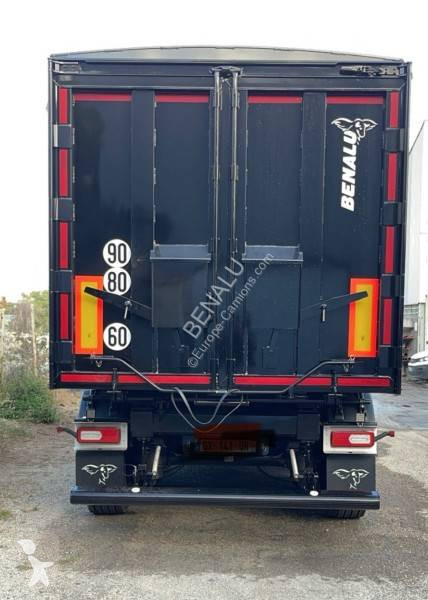 Semitrailer Benalu