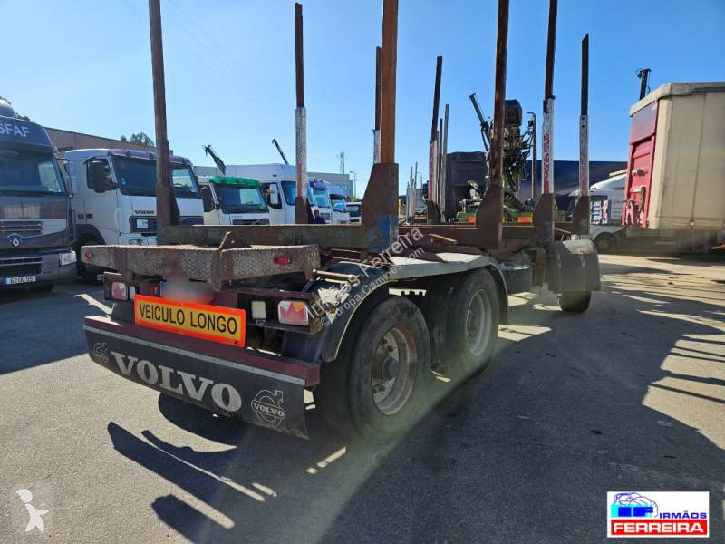 Remorque AJK Transporte de madeira