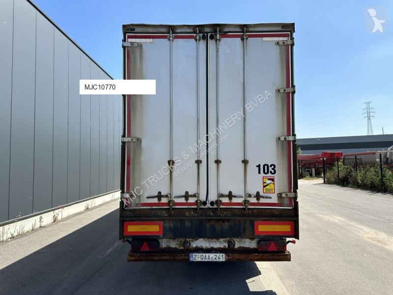Semitrailer Renders 3 AXLES MB - CLOSED BOX -...