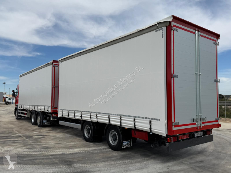 شاحنة مقطورة Scania R 450