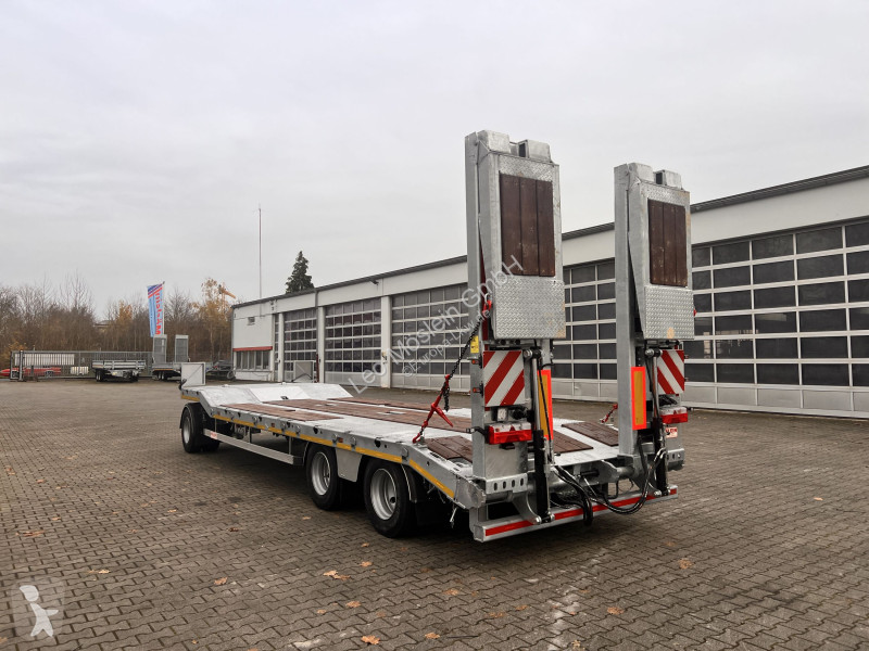 Rimorchio Möslein T 3-6,60 VB 2t  3 Achs...