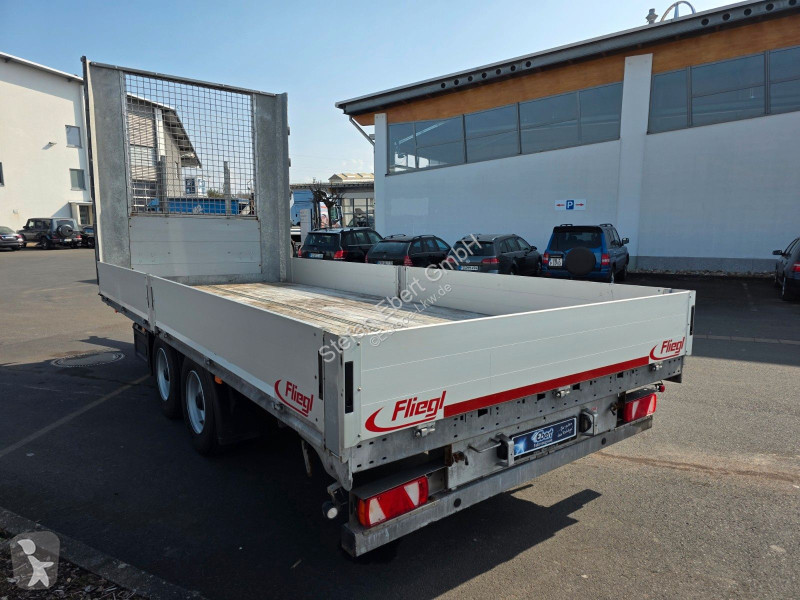 مقطورة Fliegl TPS 119 GFA-Achsen Auffahrrampen...