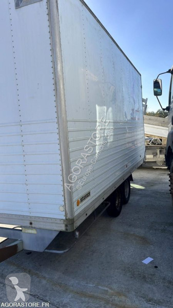 Camion  REMORQUE