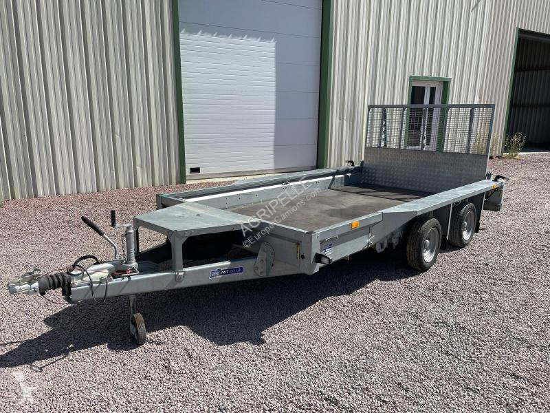 مقطورة Ifor Williams  GX126