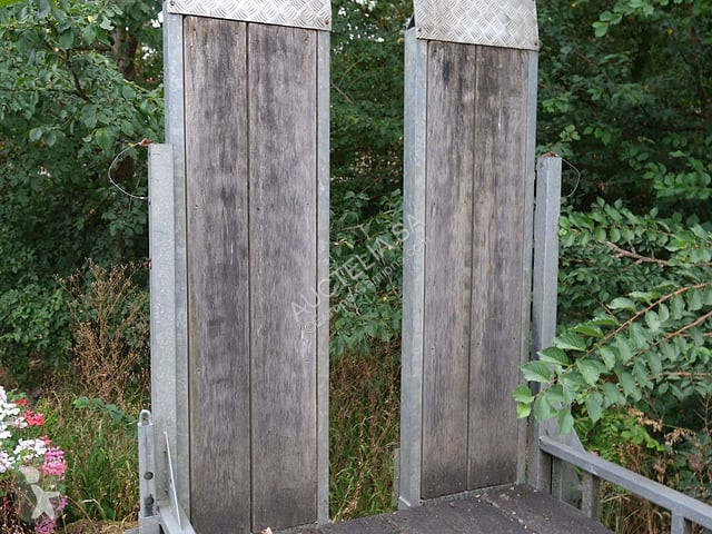 Véhicule utilitaire BCW V4 13 27