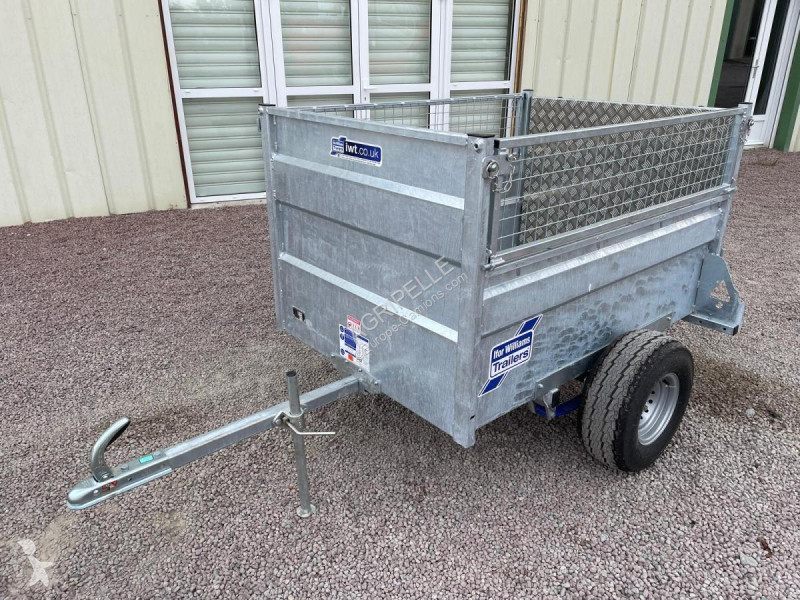 Ifor Williams  QSE trailer