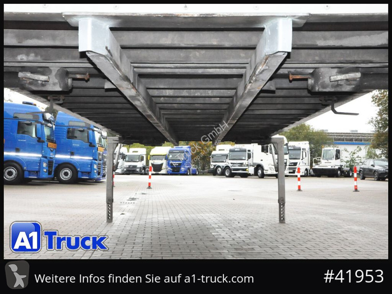 7,45, Möbelkoffer, Lichtband, Filzwände,...