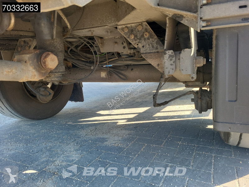 Прицеп Schmitz Cargobull SCB*D2 2 axles Tail gate