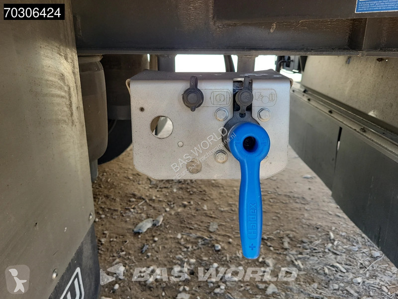 مقطورة Chereau CRD3 3 axles