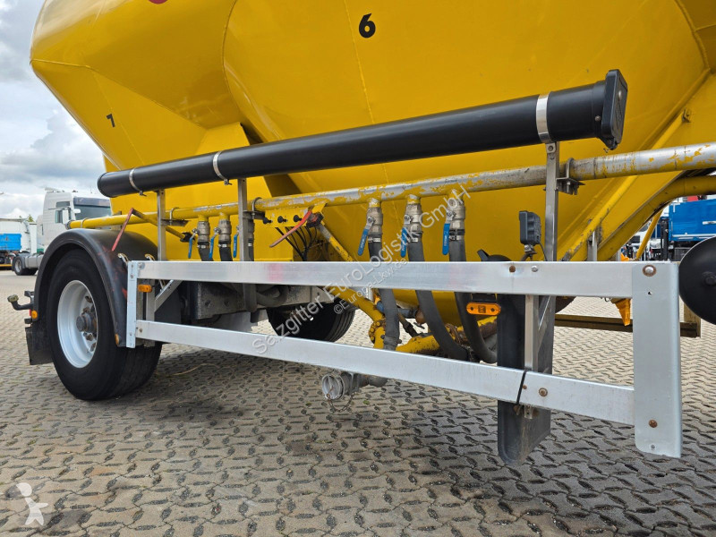 Släp Feldbinder HEUT 31.2 | 31.000 l