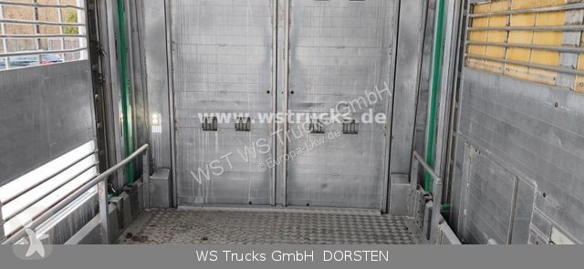 Remolque  KABA 3 Stock  Hubdach Viehanhänger