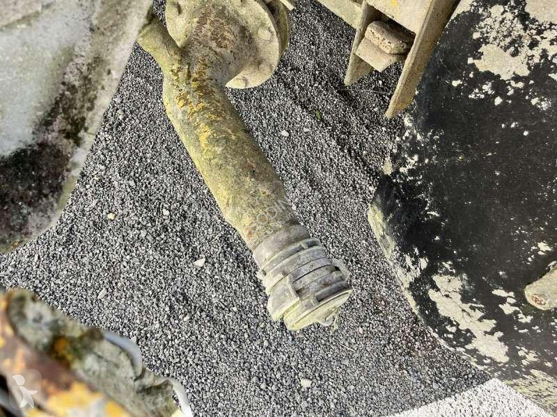 Semirimorchio Fruehauf  A CHAUX 2 ESSIEUX