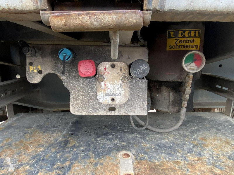 نصف مقطورة Pacton TPD 339